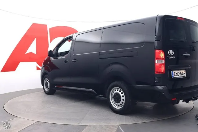 Toyota Proace L2 2,0 D 180 Automaatti 5-ovinen - Toyota Approved -turva / Pro Style & Navi -paketit / Mukavuusväliseinä / ALV Image 3